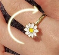 Daisy Fidget Ring