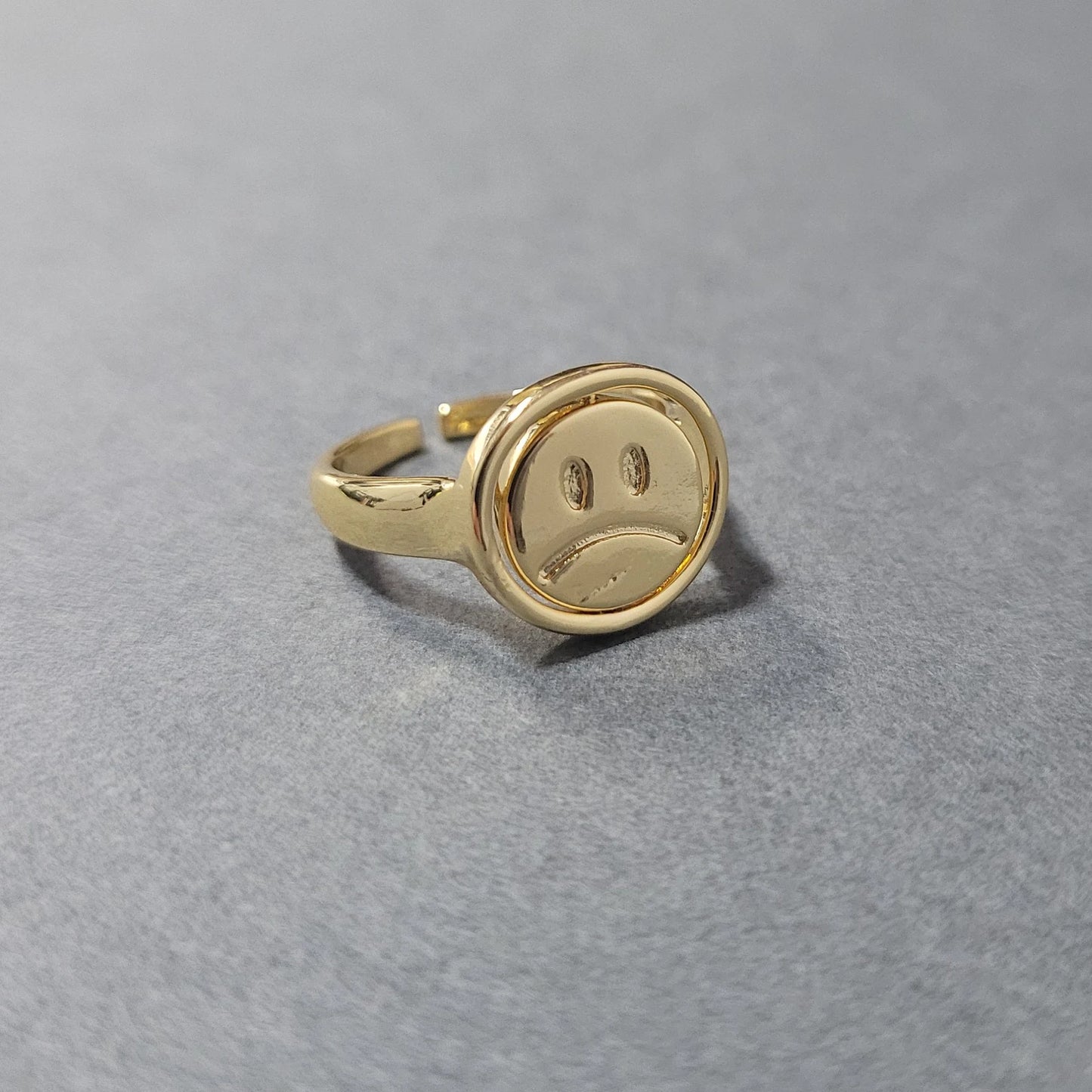 Smiley Face Mood Fidget Ring